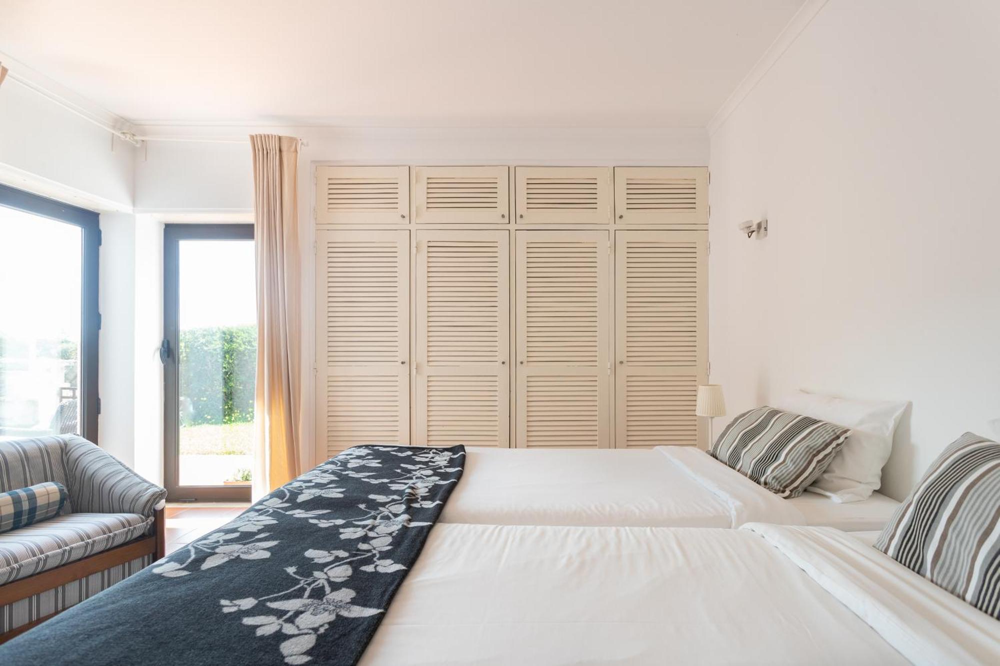 Blue Buddha Beach House Ericeira Habitación foto